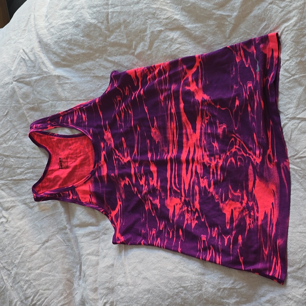 Nike Dri-Fit Workout Tank Size Medium